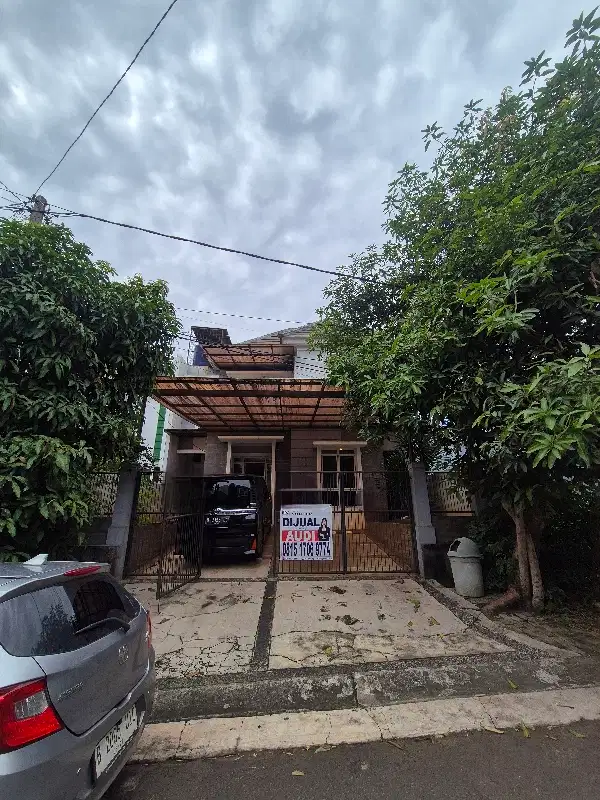 jual rumah 2 lantai bukit golf riverside