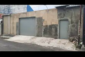 Di jual pinggir jalan  los -untuk usaha