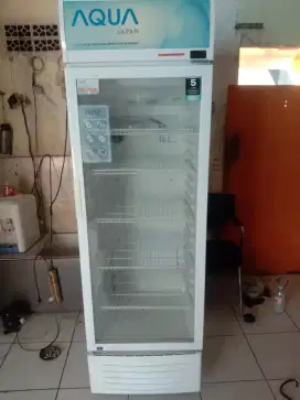 Dijual cepat Showcase 5rak jumbo