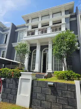 Rumah Mewah Bagus Strategis Citraland cluster Raffles Garden