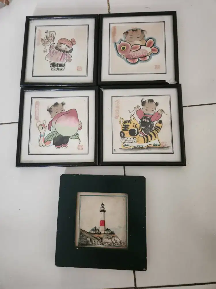 Pajangan Kertas Lukis