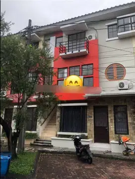 Jual cepat townhouse permata hijau lippo karawaci