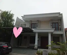 Luxury Cool and Nice  House Big Haose New .