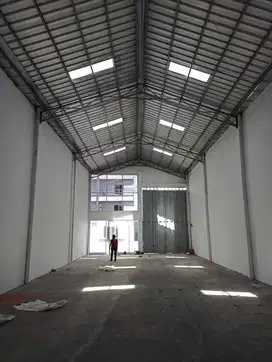 Gudang Murah Baru Rapi Jl. Tanjung Pura Kalideres 300 m²
