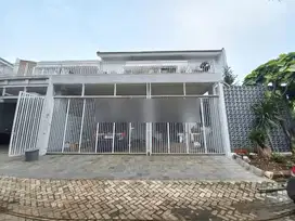 Rumah mewah di Raya Boulevard Bogor Lakeside (Bogor Raya)