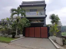 villa siap huni