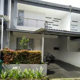 Tumah murah bagus Royal Tajur Bogor
