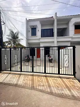 Dijual Rumah Siap Huni Non Cluster Bergaya American Classic Di Munjul