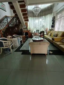 Rumah Full Furnish di Jl. Bukit Idaman, Kota Bandung