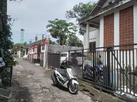 Rumah Tanah Luas Dekat Tulung Kalasan