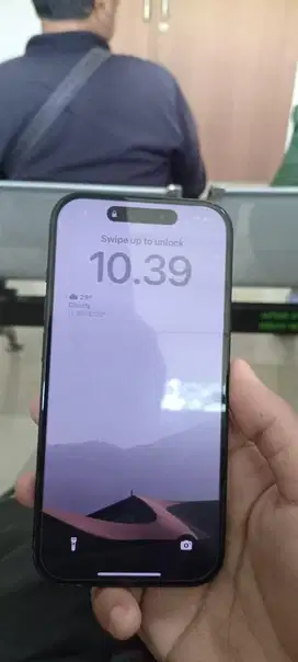 Iphone 15, 128 GB Hitam