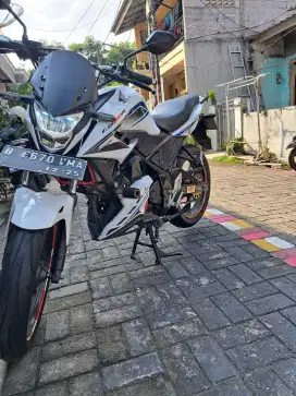 Jual motor bekas CB150R Th. 2016
