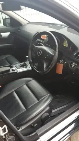 Jual mobil mercy c200 tahun 2009