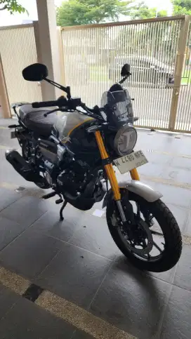 Jual Santai TVS Ronin 225, 2024, KM 900an