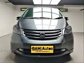 ( TDP 10jt ) Honda Freed PSD 2011/2010 AC Digital Terawat #CLD#