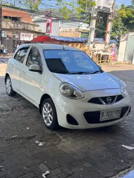 Nissan march 1.2 AT Kondisi Bagus