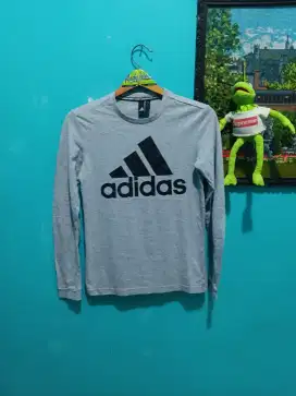Kaos panjang adidas