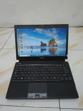 Toshiba Dynabook R731/C Intel core i5 Gen 2 ram 12gb SSD 128gb