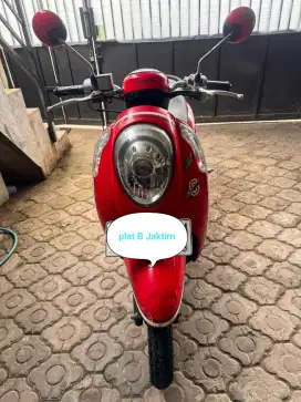 Dijual Scoopy Fi 2014 Merah