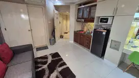 Dijual cepat apartemen Batavia 1BR furnish lokasi strategis di benhil
