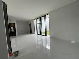 Termurah Rumah 8x15 Cluster Kuningan Village PIK2 115 juta