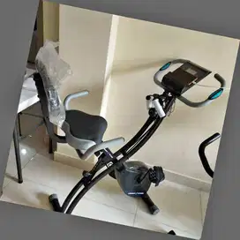 X Bike And Rope Sepeda Statis Olahraga / sepeda fitness