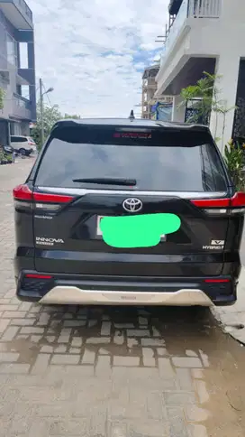 Dijual Mobil Inova ZENIX V Modelista tangan pertama