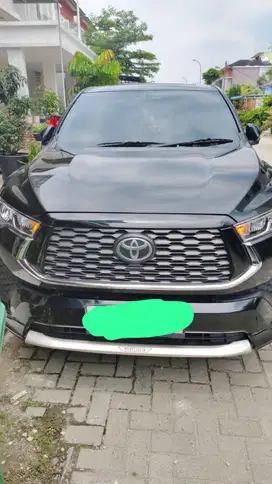 Dijual Mobil Inova ZENIX V Modelista tangan pertama