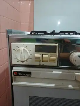 Kompor 5 Tungku Tecnogas-Oven