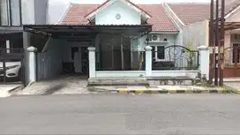 Dijual Rumah Cantik Raya Wiguna Timur