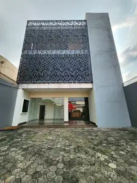 FOR SALE MINI OFFICE BUILDING CILANDAK, JAKARTA SELATAN