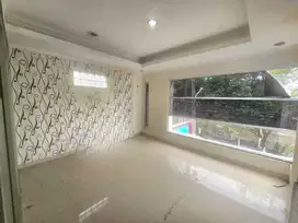 Disewakan rumah 2 lantai.di galaxy bekasi