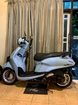 Yamaha Grand Filano Neo 2023