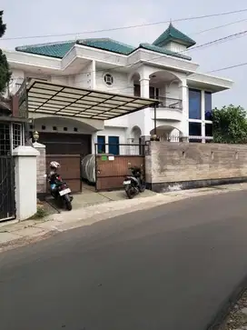 Rumah mewah pinggir jalan, dekat MRT juga mall Cinere