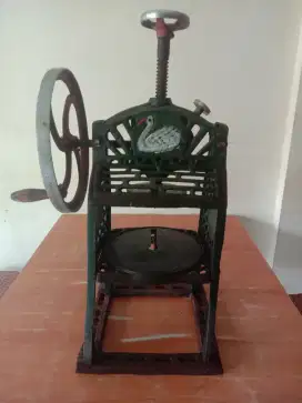 Mesin Serut Es Jadul