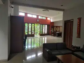 Rumah Mewah Strategis Cipaganti Sangat Luxury Harga Murah di Bandung