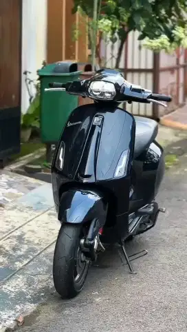 VESPA SPRINT IGET THN 2022 NEGO