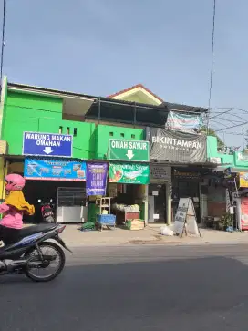 Oper kontrak 2 usaha Lokasi Strategis Pinggir Jalan Raya