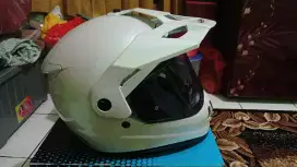Helm njs S-cross