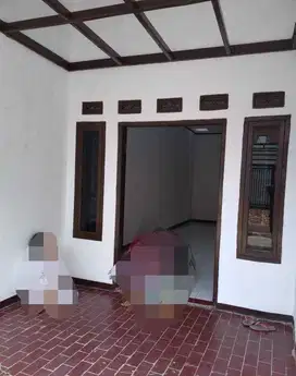 Dijual Cepat Rumah Strategis di Cijerah