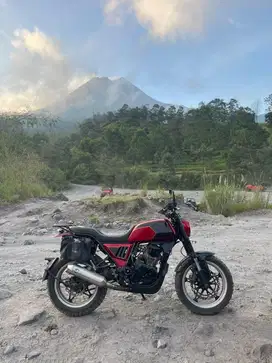 Yamaha Scorpio custom scrambler