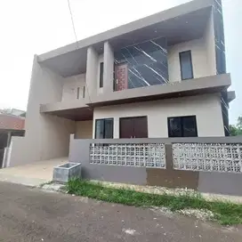 Dijual Rumah Modern Graha Raya Cluster Nusa Indah Loka