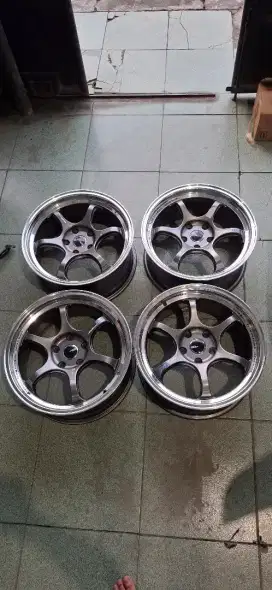 Dijual velg advan rgd 17