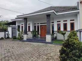 Dijual Rumah keren di Bayongbong, Garut