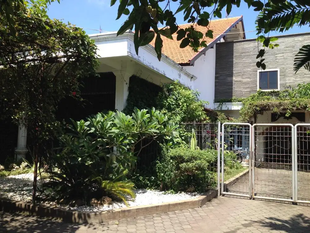 Rumah Bagus Cocok Untuk Usaha Kost Strategis Ketintang Surabaya