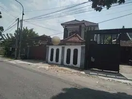 Hunian Luas Mangku Aspal Selatan Giwangan Dekat Gondowulung