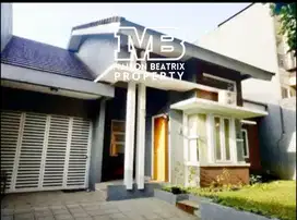 Rumah asri dijual dilingkungan aman dan nyaman di bsd city