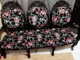Bismillah, Dijual Cepat Kursi Jati Ukir Asli