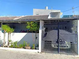 Jual rumah siap huni lokasi lebak permai surabaya