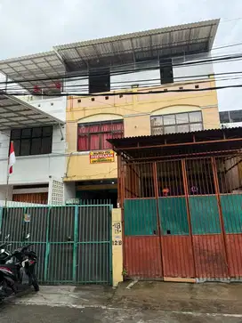 Disewakan Ruko gandeng vikamas kapuk